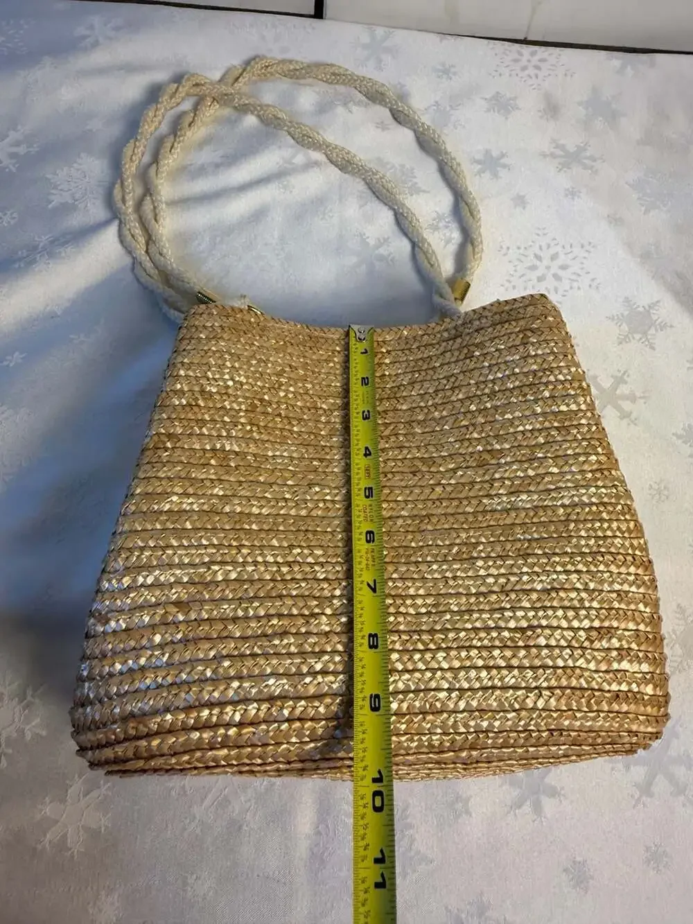 Vintage Gold Metallic Woven Straw Shoulder Bag Rope Handles Boho Resort Purse